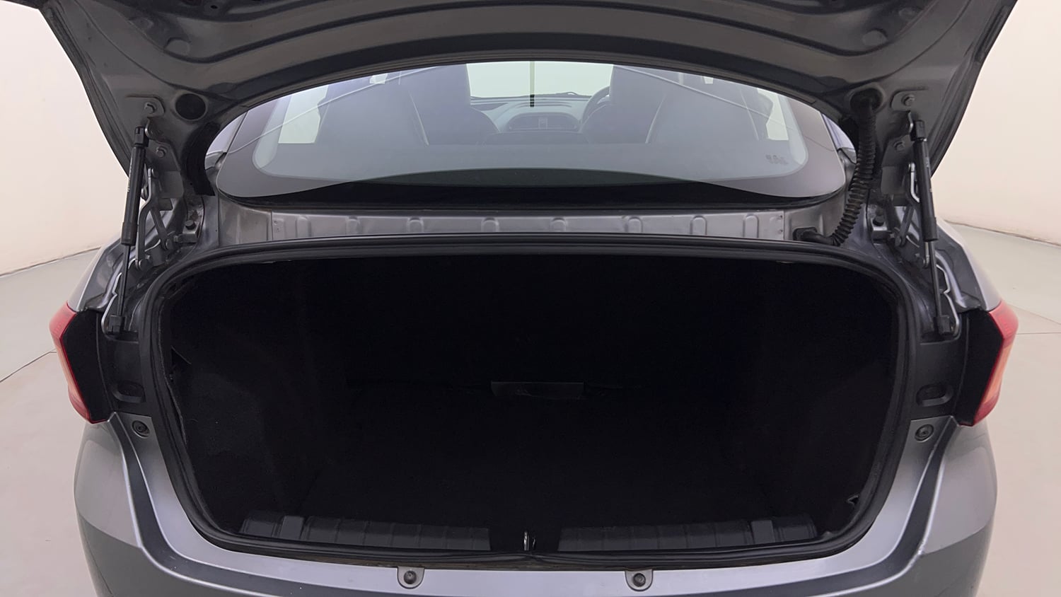 Used 2018 Tata Tigor Revotron XTA Petrol Automatic interior DICKY INSIDE VIEW