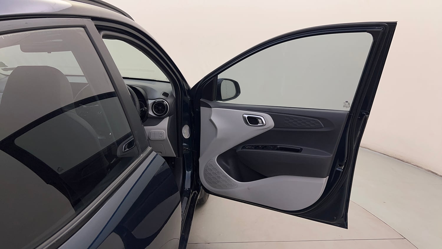 Used 2020 Hyundai Grand i10 Nios Sportz 1.2 Kappa VTVT Petrol Manual interior RIGHT FRONT DOOR OPEN VIEW