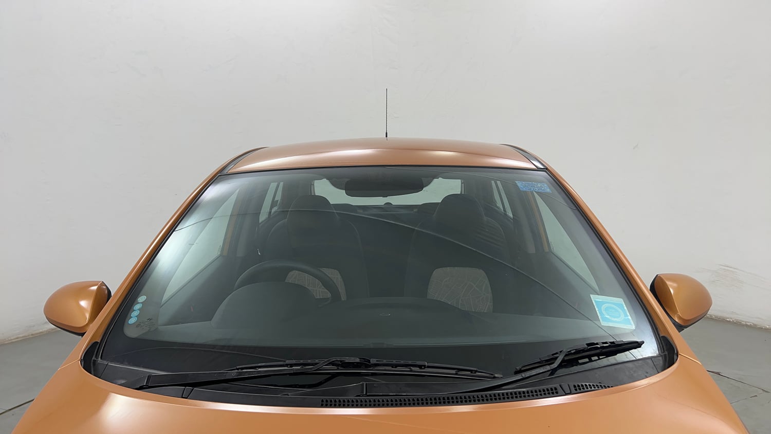 Used 2016 Hyundai Grand i10 Magna 1.2 Kappa VTVT Petrol Manual exterior FRONT WINDSHIELD VIEW