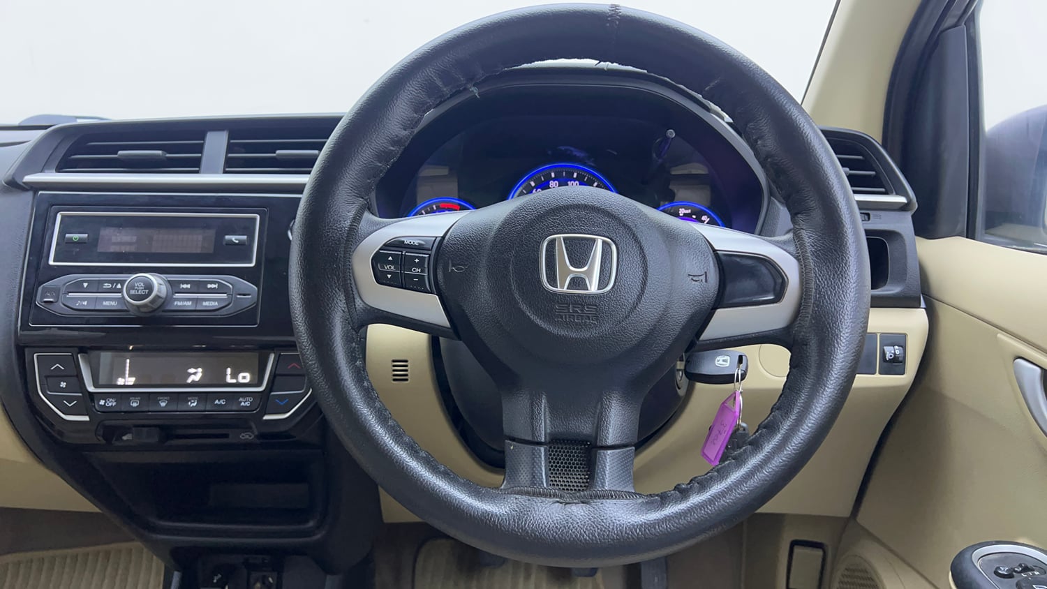 Used 2016 Honda Amaze 1.2 SX i-VTEC Petrol Manual interior STEERING VIEW