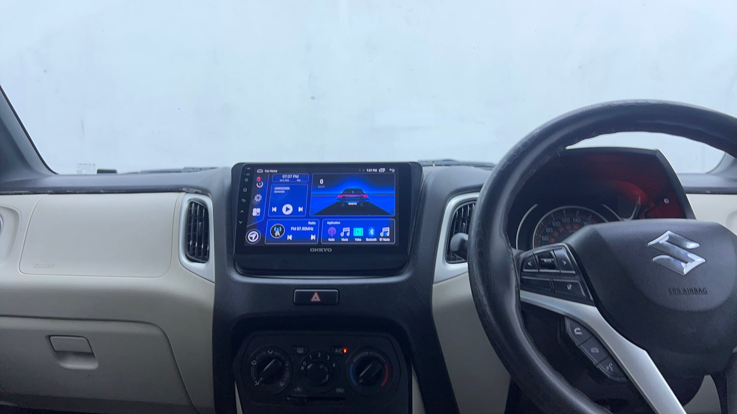 Used 2021 Maruti Suzuki Wagon R ZXi 1.2 AMT Petrol Automatic interior MUSIC SYSTEM & AC CONTROL VIEW