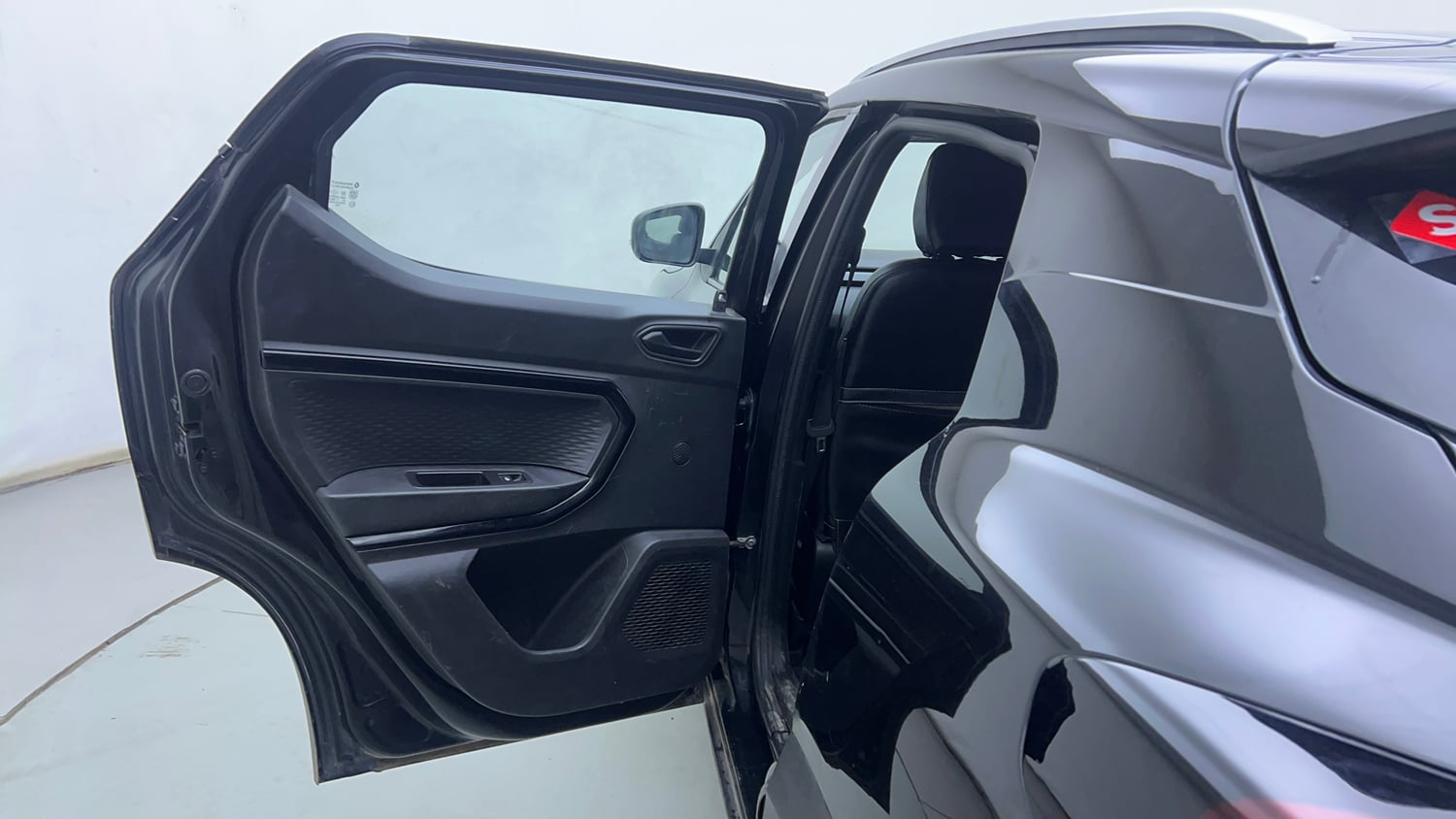 Used 2025 Renault Kiger RXL Petrol Manual interior LEFT REAR DOOR OPEN VIEW