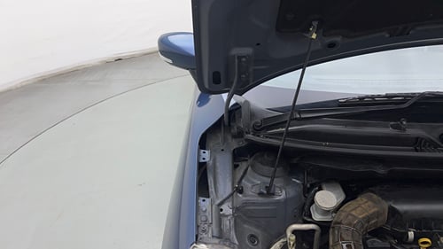 Used 2017 Maruti Suzuki Baleno Delta 1.2 Petrol Manual engine ENGINE RIGHT SIDE HINGE & APRON VIEW
