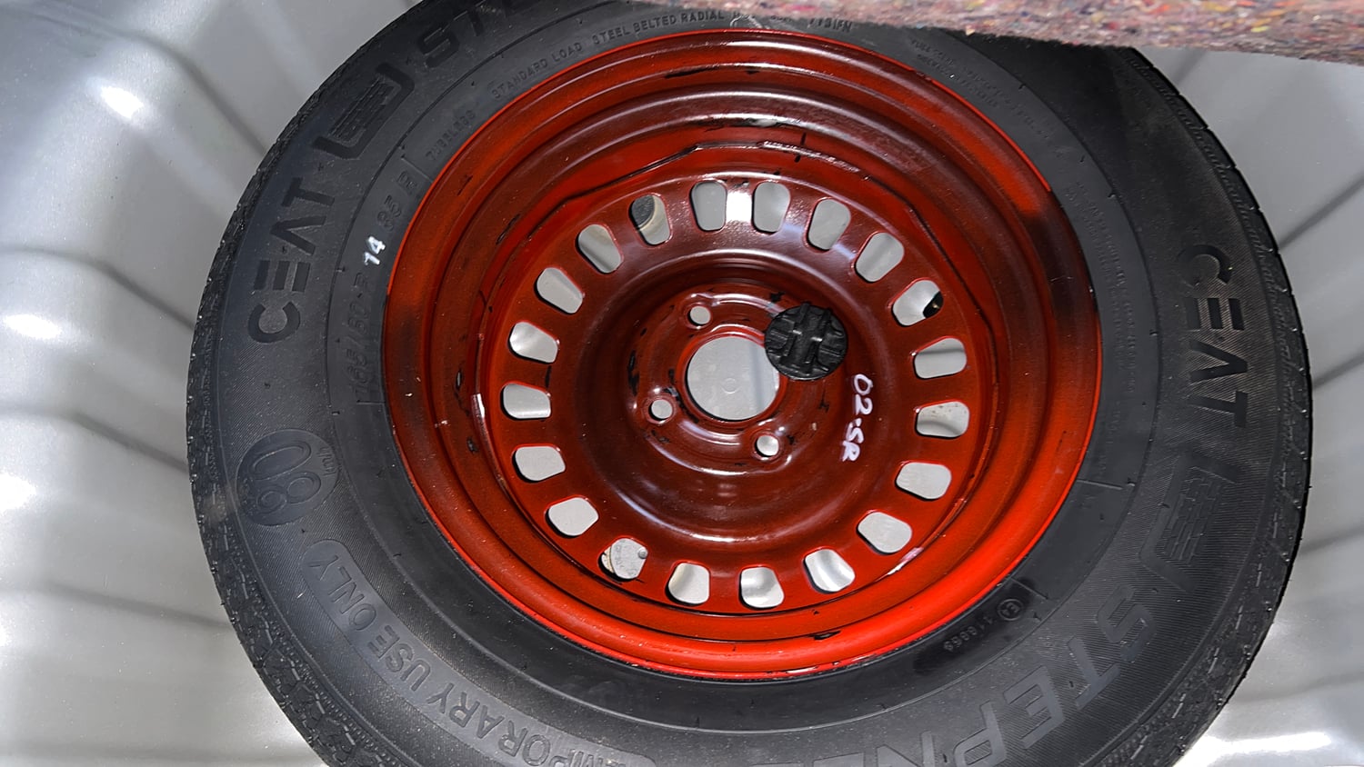 Used 2022 Renault Kiger RXZ 1.0 Turbo MT Petrol Manual tyres SPARE TYRE VIEW