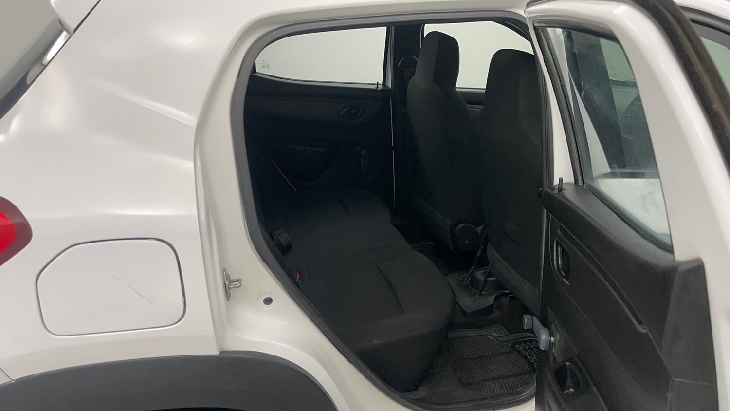 Used 2017 Renault Kwid 1.0 RXL Petrol Manual interior RIGHT SIDE REAR DOOR CABIN VIEW