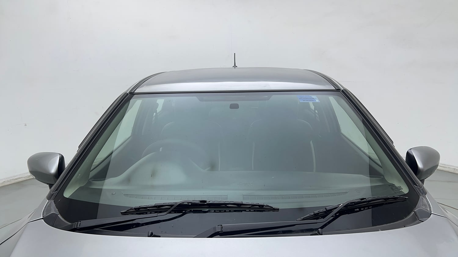 Used 2016 Maruti Suzuki Baleno Delta 1.2 AT Petrol Automatic exterior FRONT WINDSHIELD VIEW
