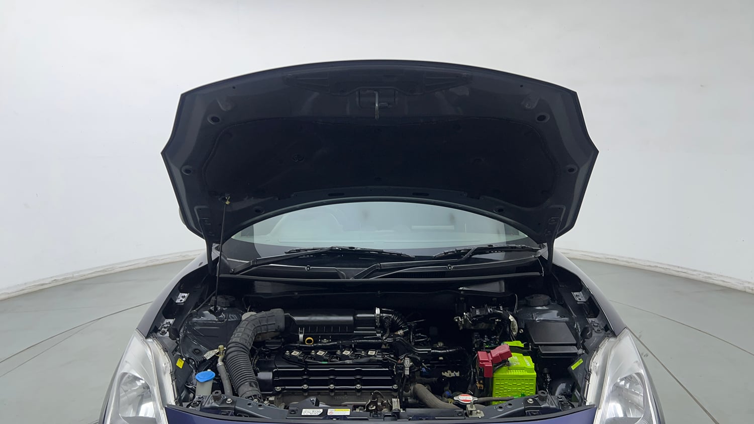 Used 2019 Maruti Suzuki Swift LXi Petrol Manual engine ENGINE & BONNET OPEN FRONT VIEW