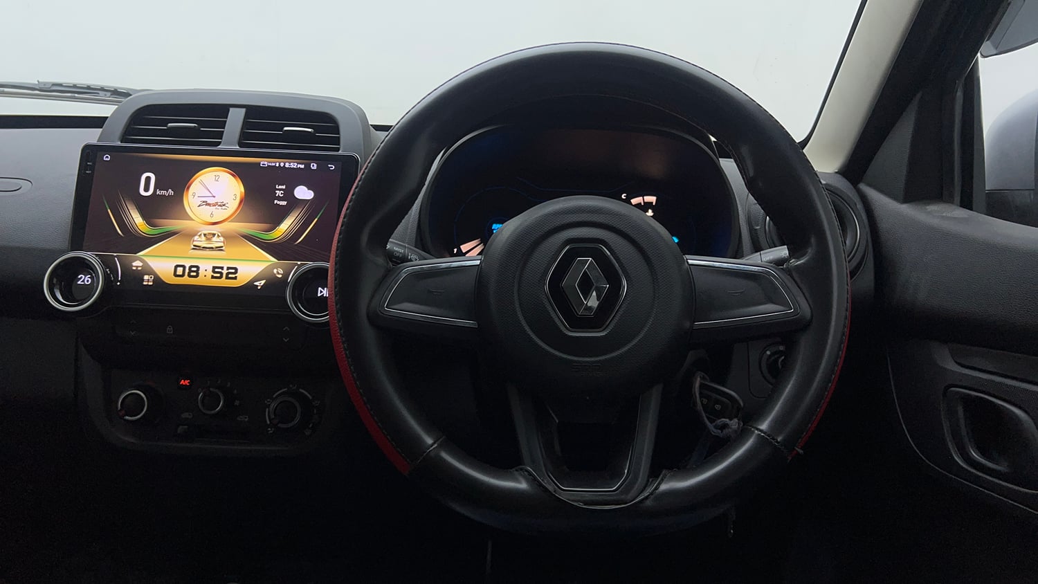 Used 2022 Renault Kwid RXT 1.0 Petrol Manual interior STEERING VIEW