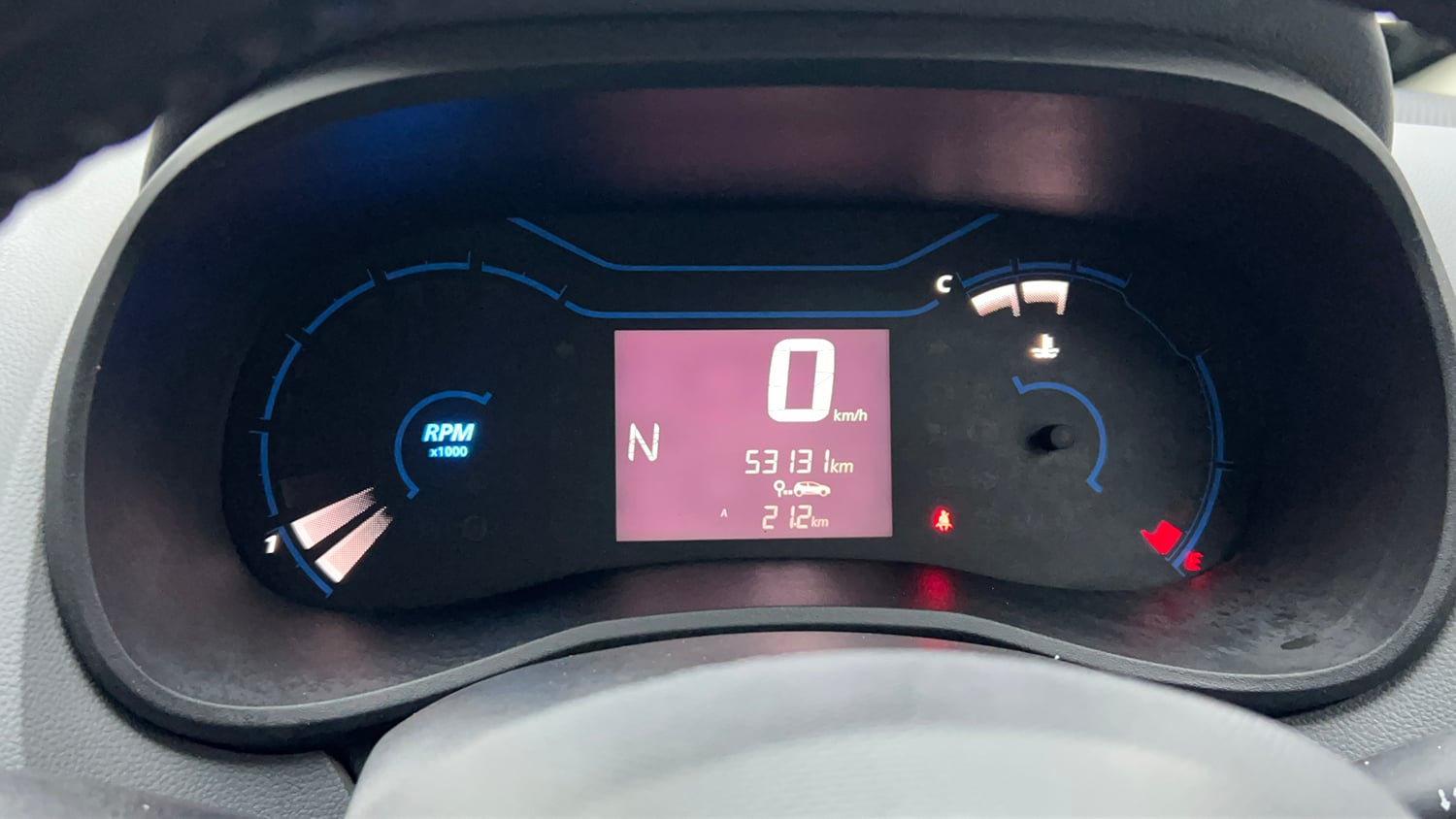 Used 2021 Renault Kwid RXT 1.0 AMT Opt Petrol Automatic interior CLUSTERMETER VIEW