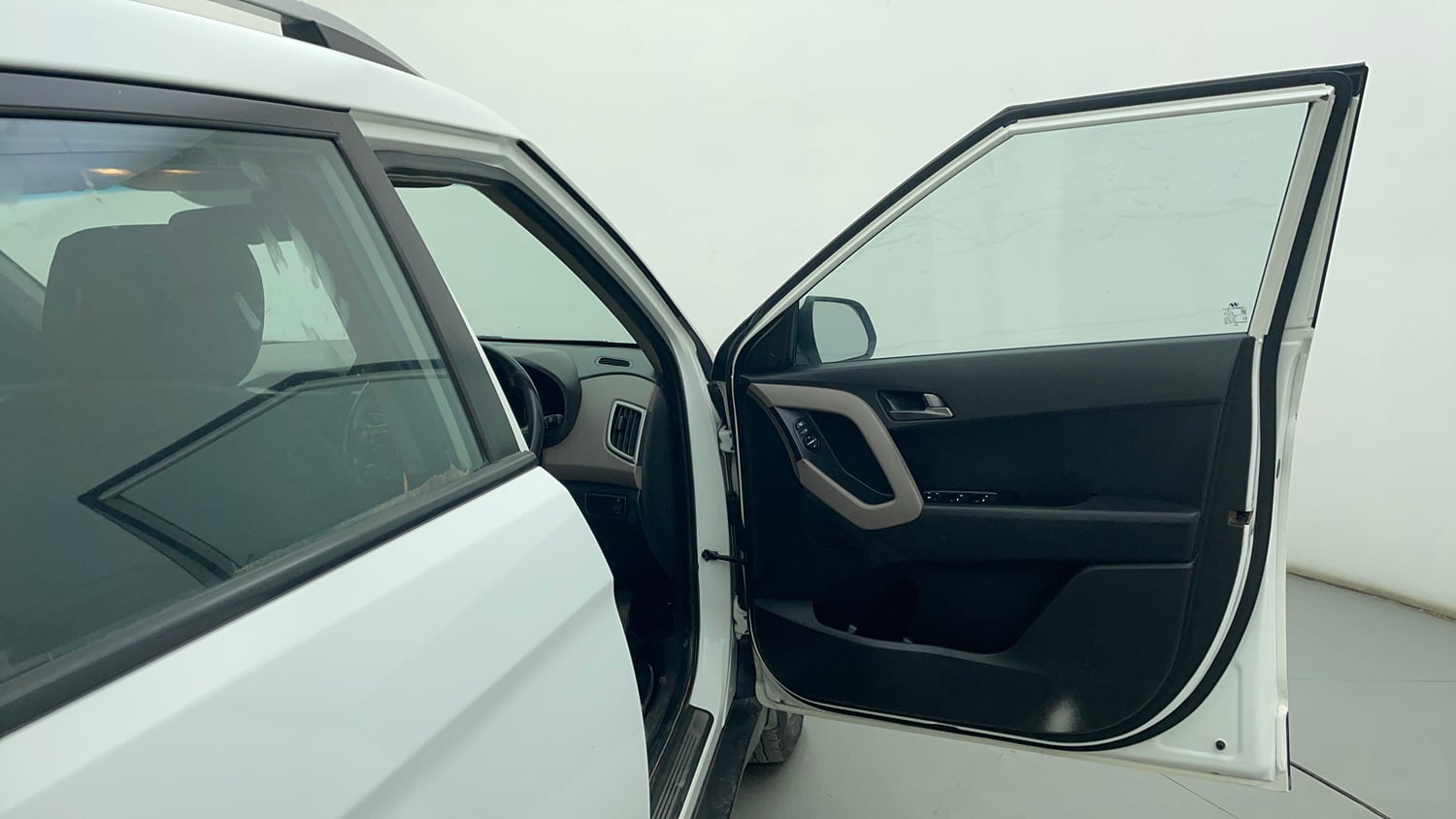 Used 2016 Hyundai Creta 1.6 SX Plus AT Petrol Petrol Automatic interior RIGHT FRONT DOOR OPEN VIEW