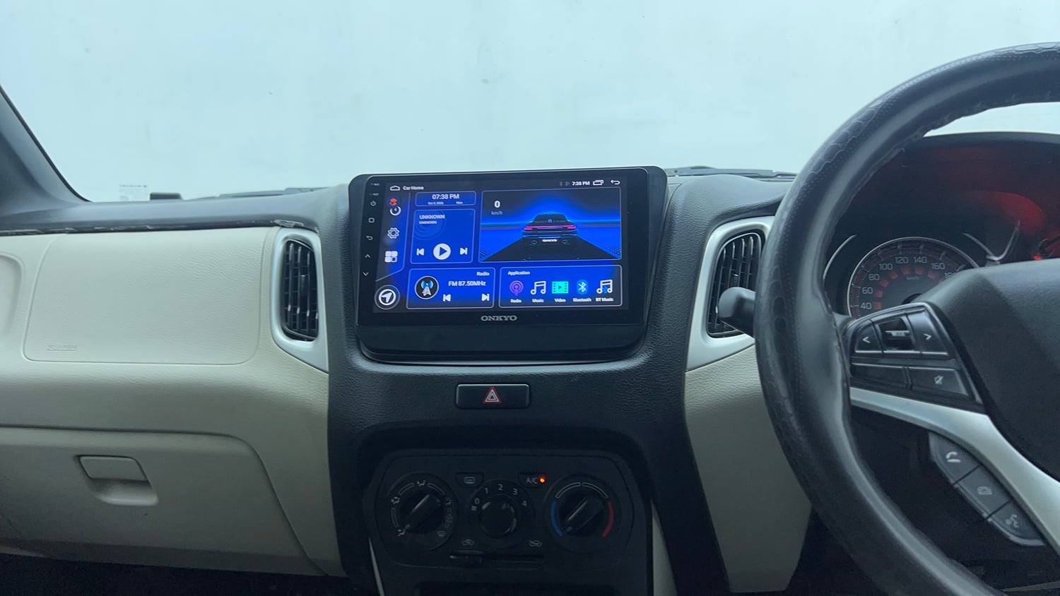 Used 2021 Maruti Suzuki Wagon R ZXi 1.2 AMT Petrol Automatic top_features Touch screen infotainment system