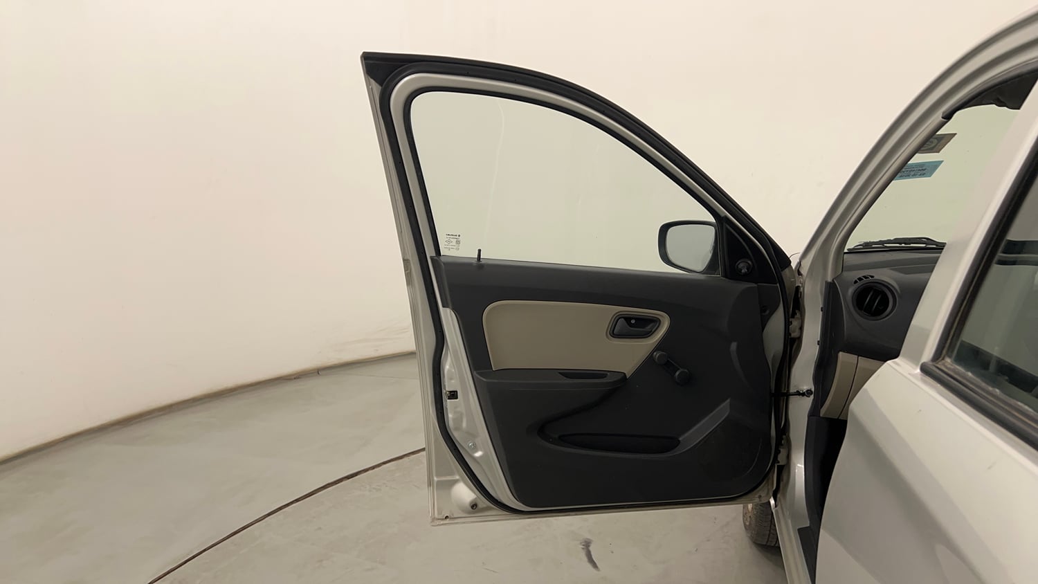 Used 2018 maruti-suzuki Alto K10 LXi (O) CNG Cng Manual interior LEFT FRONT DOOR OPEN VIEW