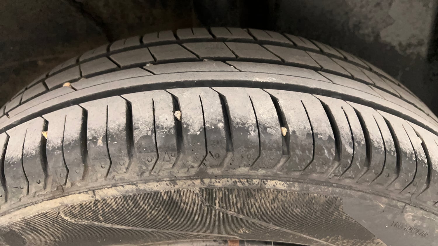 Used 2023 Tata Punch Camo Accomplished MT Petrol Manual tyres LEFT REAR TYRE TREAD VIEW