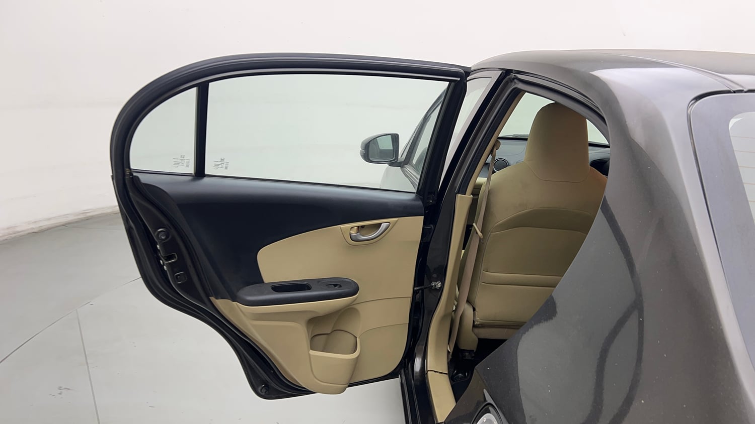 Used 2015 Honda Amaze 1.2 VX i-VTEC Petrol Manual interior LEFT REAR DOOR OPEN VIEW