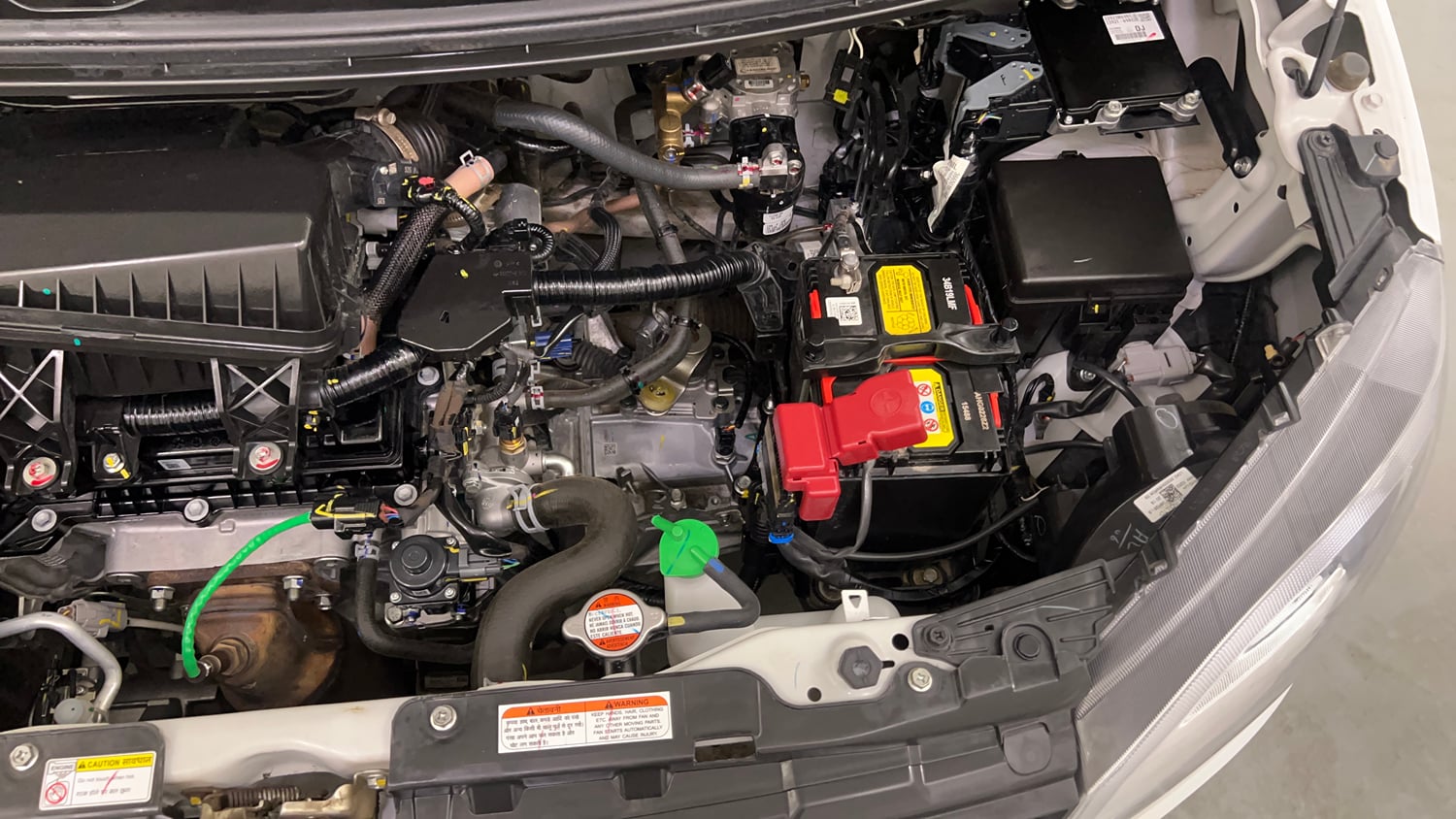 Used 2025 Maruti Suzuki Wagon R VXI 1.0 CNG Cng Manual engine ENGINE LEFT SIDE VIEW