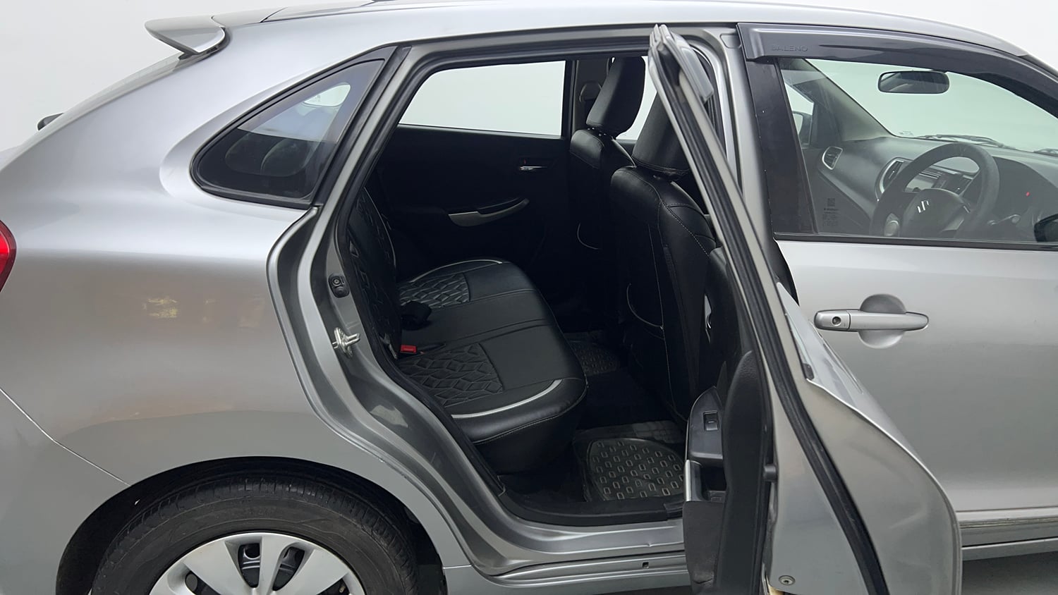 Used 2016 Maruti Suzuki Baleno Delta 1.2 AT Petrol Automatic interior RIGHT SIDE REAR DOOR CABIN VIEW