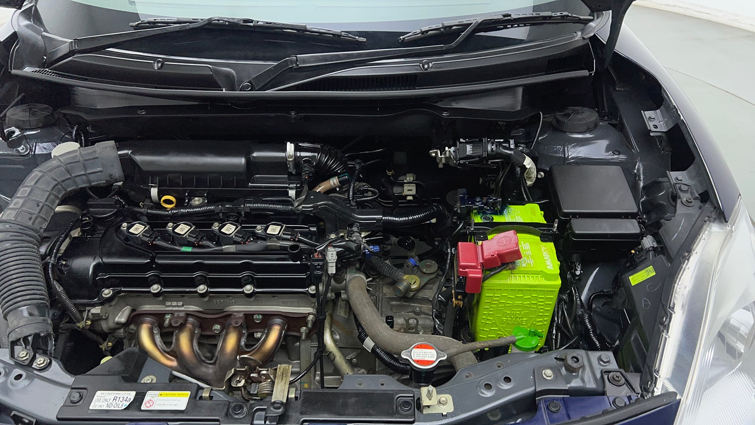 Used 2019 Maruti Suzuki Swift LXi Petrol Manual engine ENGINE LEFT SIDE VIEW