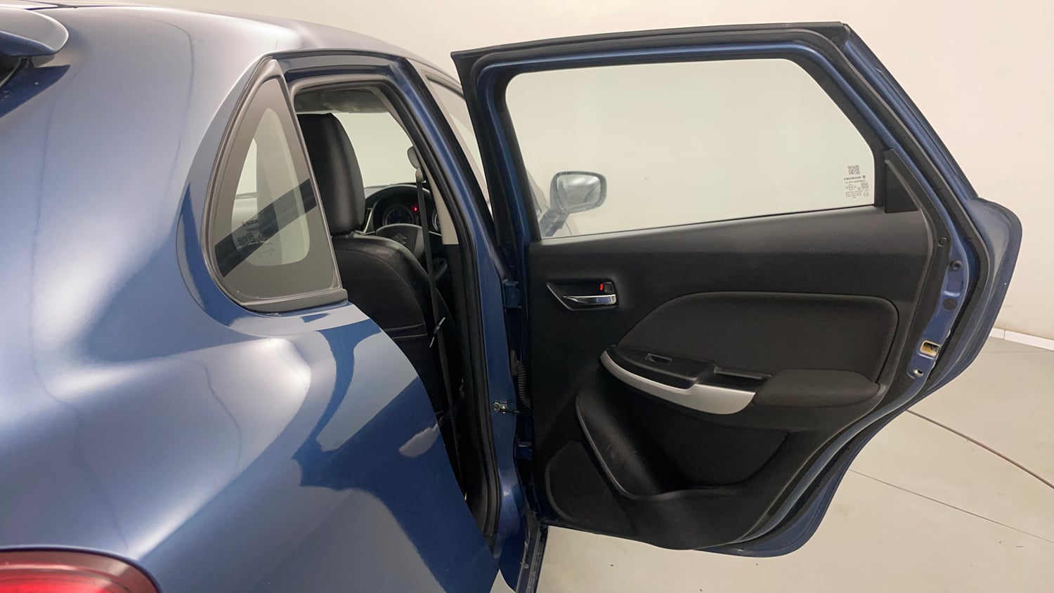 Used 2017 Maruti Suzuki Baleno Delta 1.2 Petrol Manual interior RIGHT REAR DOOR OPEN VIEW