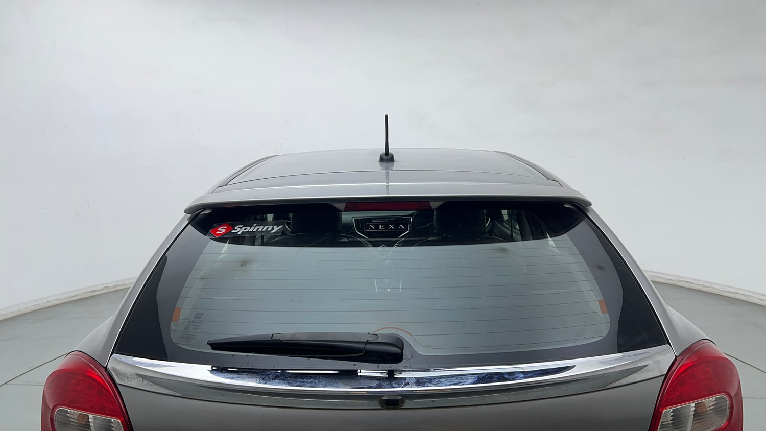 Used 2016 Maruti Suzuki Baleno Delta 1.2 AT Petrol Automatic exterior BACK WINDSHIELD VIEW