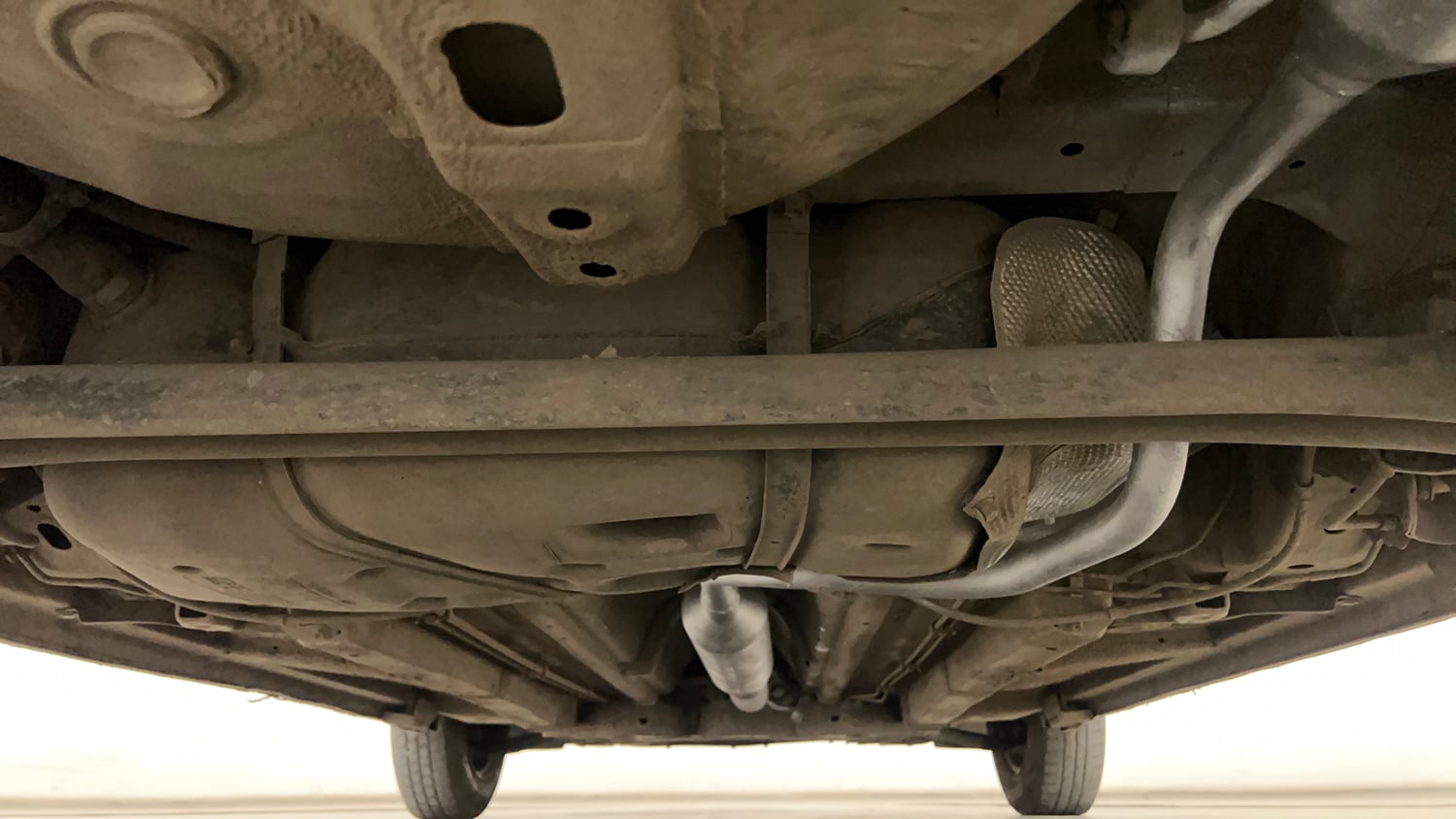 Used 2017 Maruti Suzuki Swift VXi Petrol Manual extra REAR UNDERBODY VIEW (TAKEN FROM REAR)