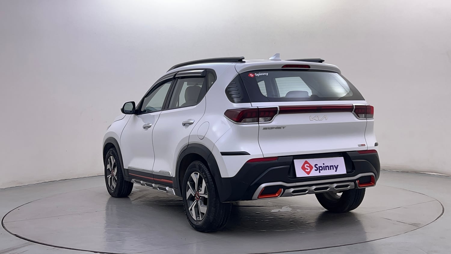 Used 2022 Kia Sonet Anniversary Edition 1.0 iMT Petrol Manual exterior LEFT REAR CORNER VIEW