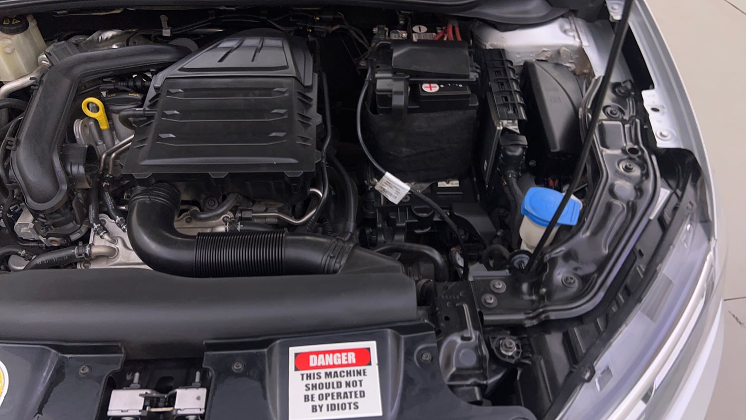 Used 2023 Volkswagen Virtus Highline 1.0 TSI MT Petrol Manual engine ENGINE LEFT SIDE VIEW