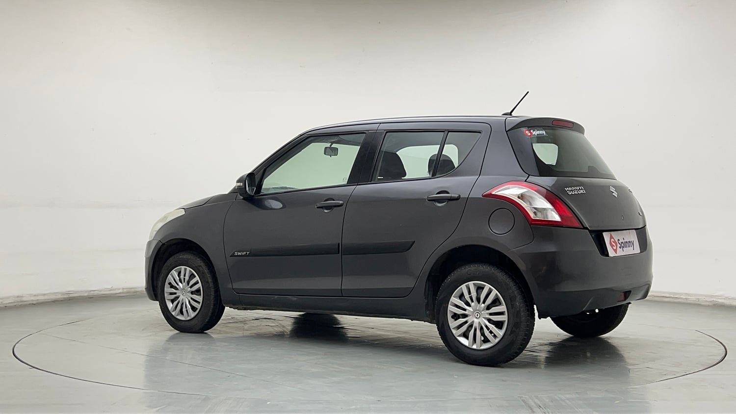 Used 2015 Maruti Suzuki Swift VXi Petrol Manual exterior LEFT REAR CORNER VIEW