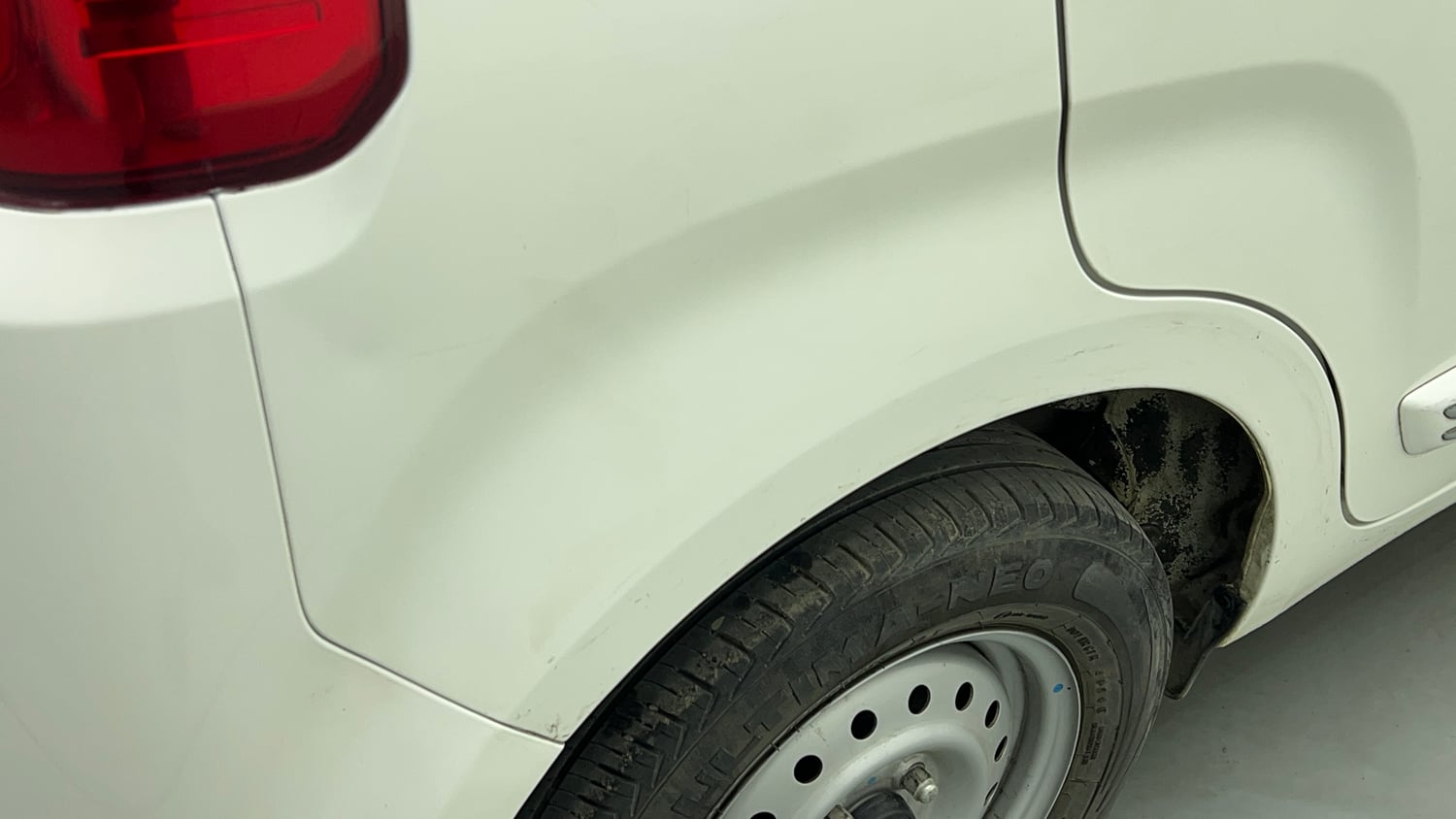 Used 2022 Maruti Suzuki Wagon R LXi (O) 1.0 CNG Cng Manual dents MINOR SCRATCH