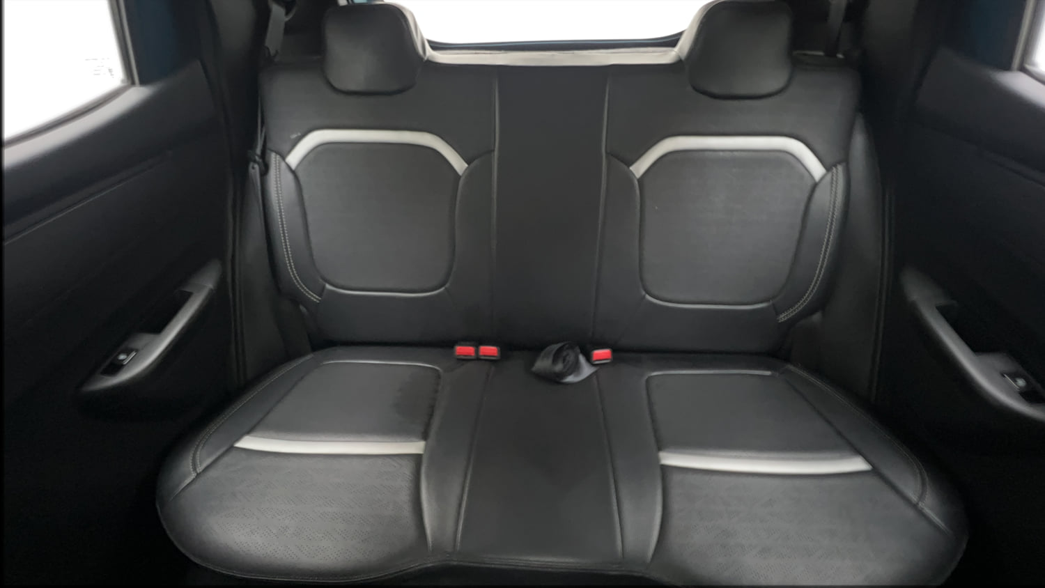 Used 2021 Renault Kwid RXT 1.0 AMT Opt Petrol Automatic interior REAR SEAT CONDITION VIEW
