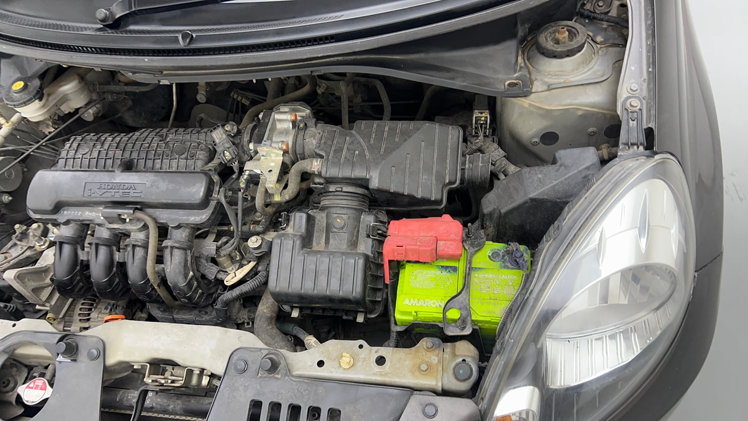 Used 2015 Honda Amaze 1.2 VX i-VTEC Petrol Manual engine ENGINE LEFT SIDE VIEW