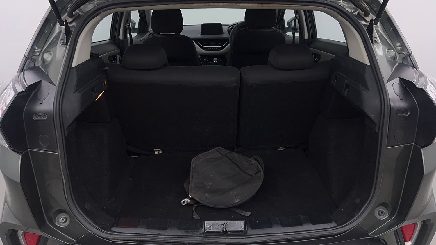 Used 2022 Tata Nexon XZA Plus Diesel Diesel Automatic interior DICKY INSIDE VIEW