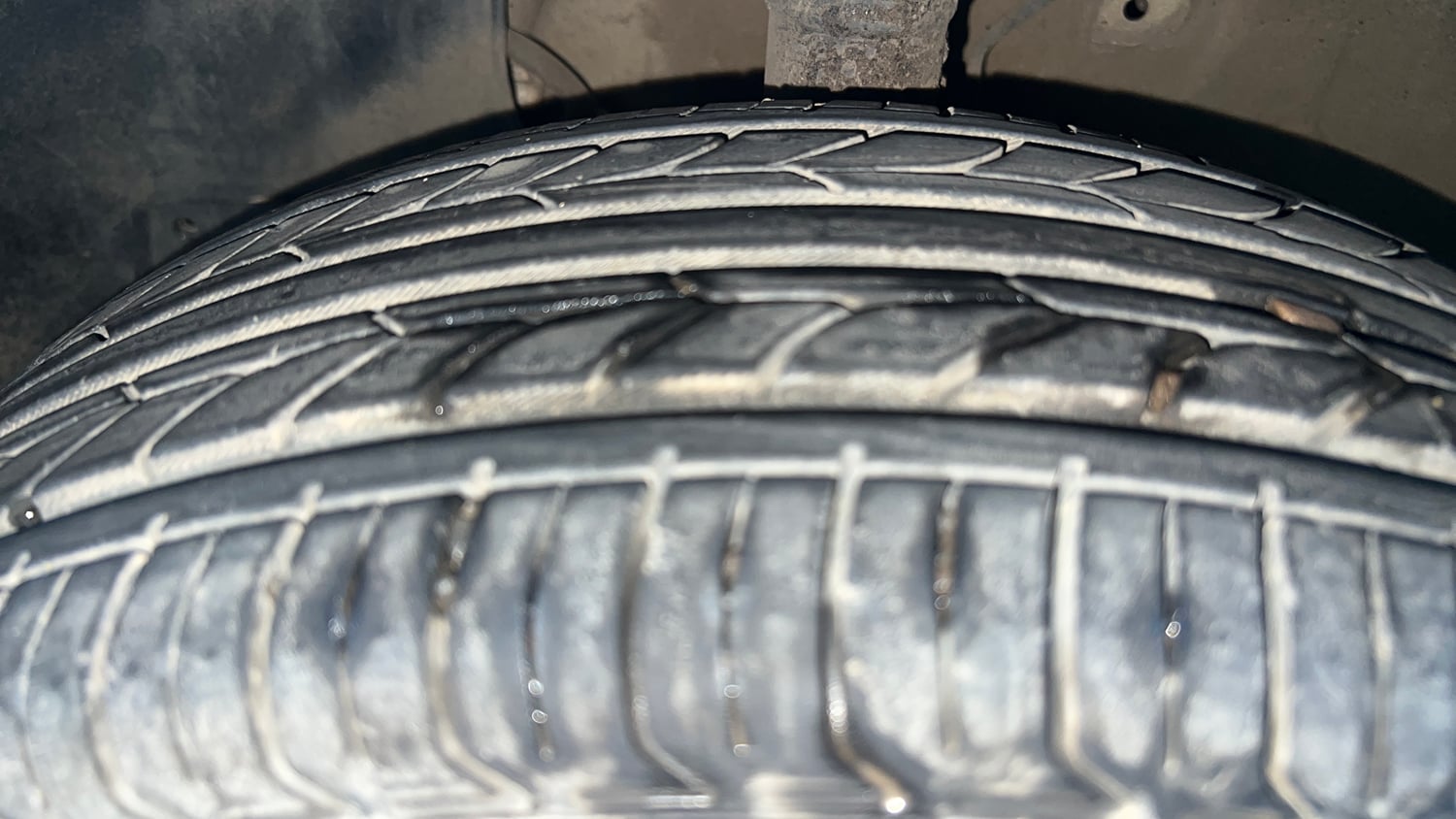 Used 2020 Maruti Suzuki Wagon R ZXi 1.2 AMT Petrol Automatic tyres LEFT FRONT TYRE TREAD VIEW