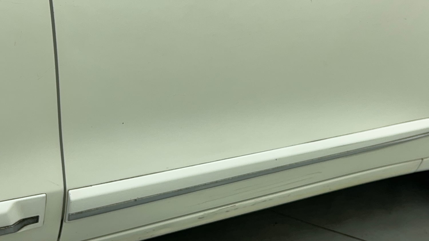 Used 2022 Maruti Suzuki Wagon R LXi (O) 1.0 CNG Cng Manual dents MINOR SCRATCH