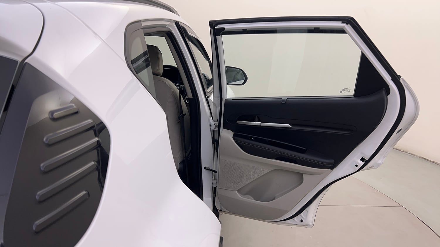 Used 2022 Kia Sonet Anniversary Edition 1.0 iMT Petrol Manual interior RIGHT REAR DOOR OPEN VIEW