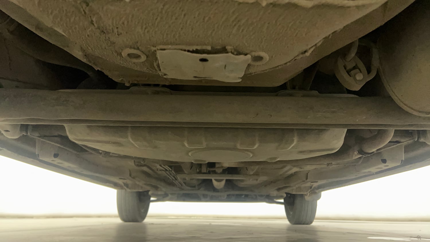Used 2017 Tata Tiago Revotron XZA Petrol Automatic extra REAR UNDERBODY VIEW (TAKEN FROM REAR)