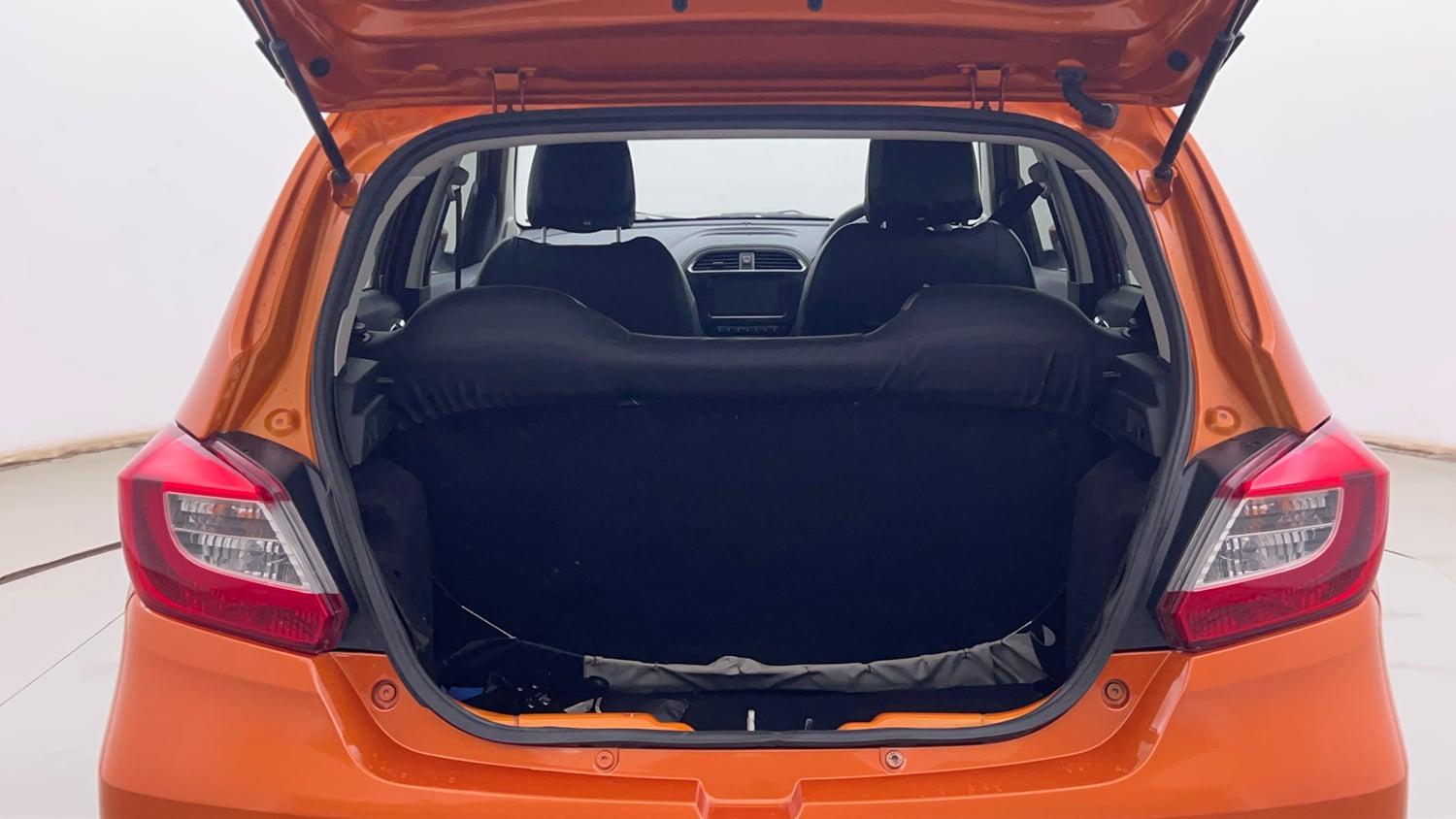 Used 2019 Tata Tiago Revotron XZ Plus Petrol Manual interior DICKY INSIDE VIEW