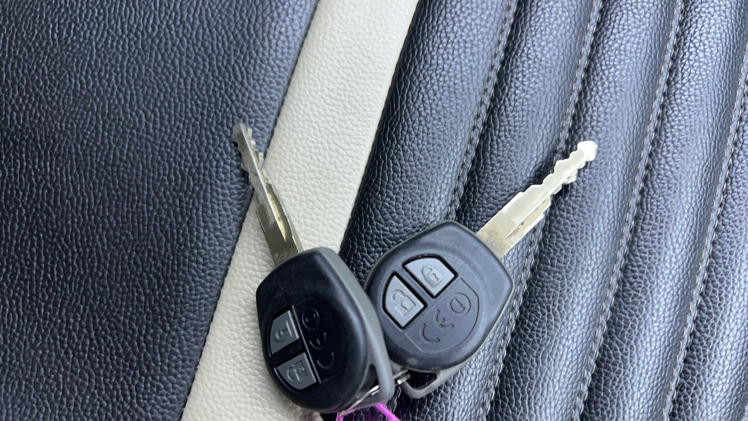 Used 2020 Maruti Suzuki Wagon R ZXi 1.2 AMT Petrol Automatic extra CAR KEY VIEW