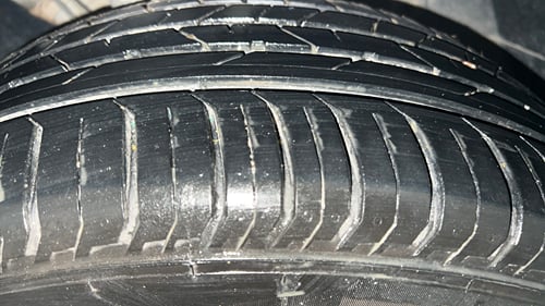 Used 2023 Skoda Slavia Style 1.0L TSI AT Petrol Automatic tyres RIGHT FRONT TYRE TREAD VIEW
