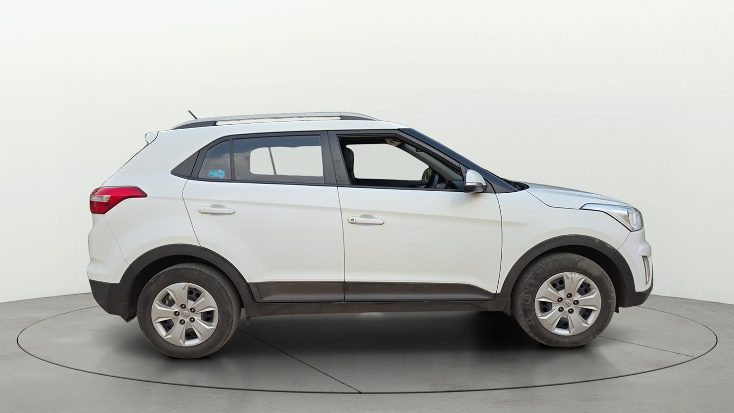 Used 2018 Hyundai Creta S 1.4 CRDI Diesel Manual exterior RIGHT SIDE VIEW