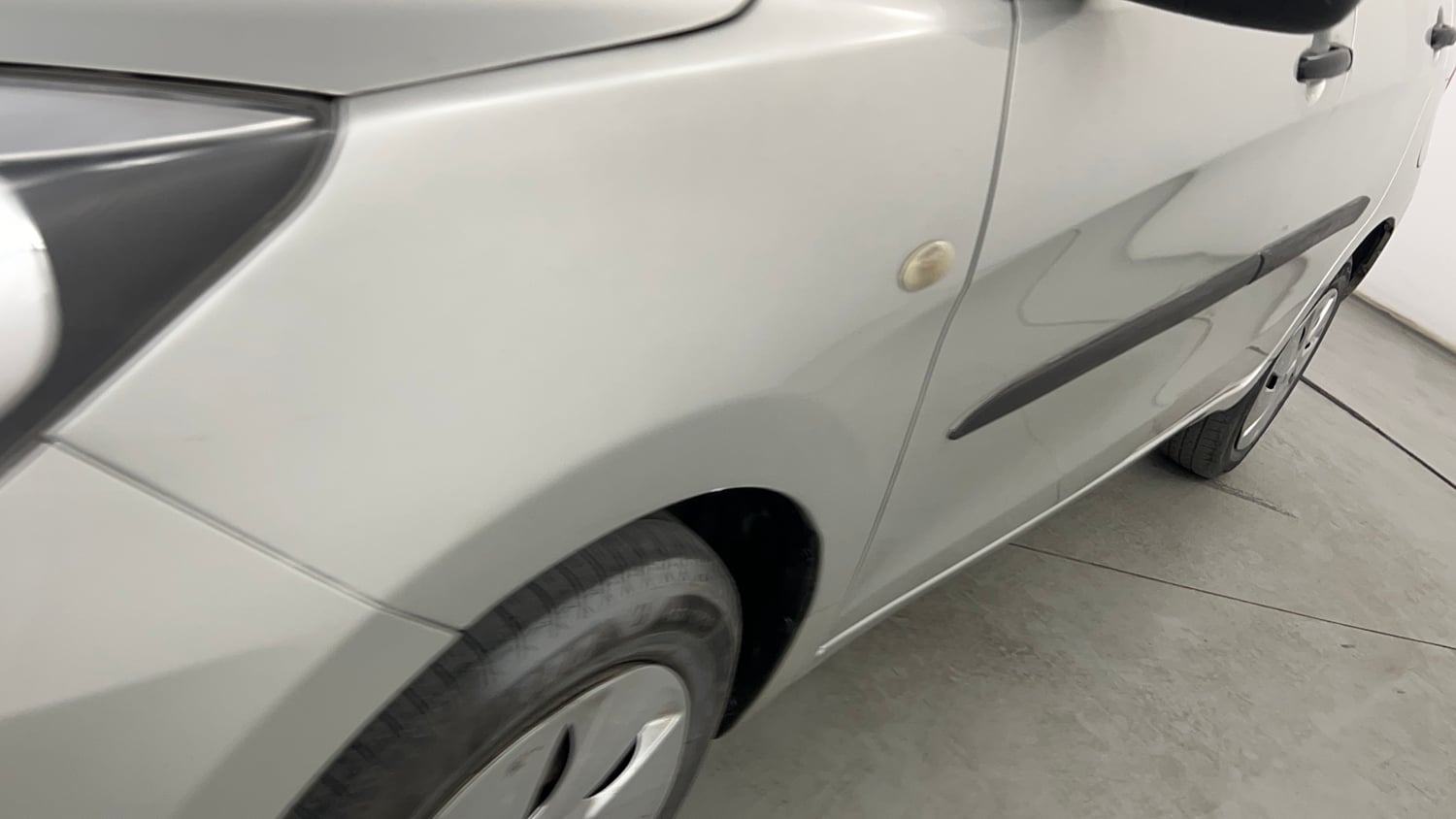 Used 2017 Maruti Suzuki Celerio VXi CNG Cng Manual dents MINOR SCRATCH