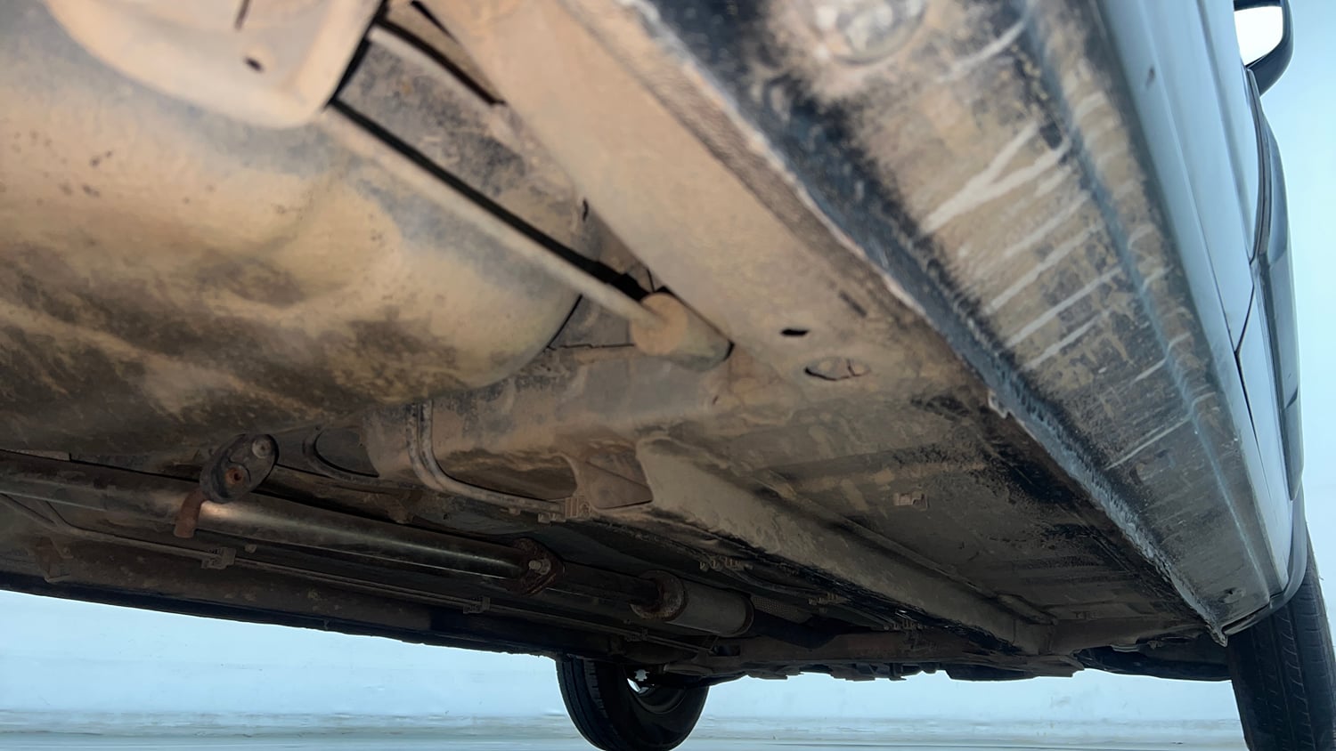 Used 2020 Renault Kwid CLIMBER 1.0 AMT Petrol Automatic extra REAR RIGHT UNDERBODY VIEW
