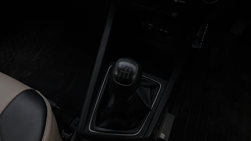 Used 2015 Hyundai Elite i20 Sportz 1.2 Petrol Manual interior GEAR  KNOB VIEW