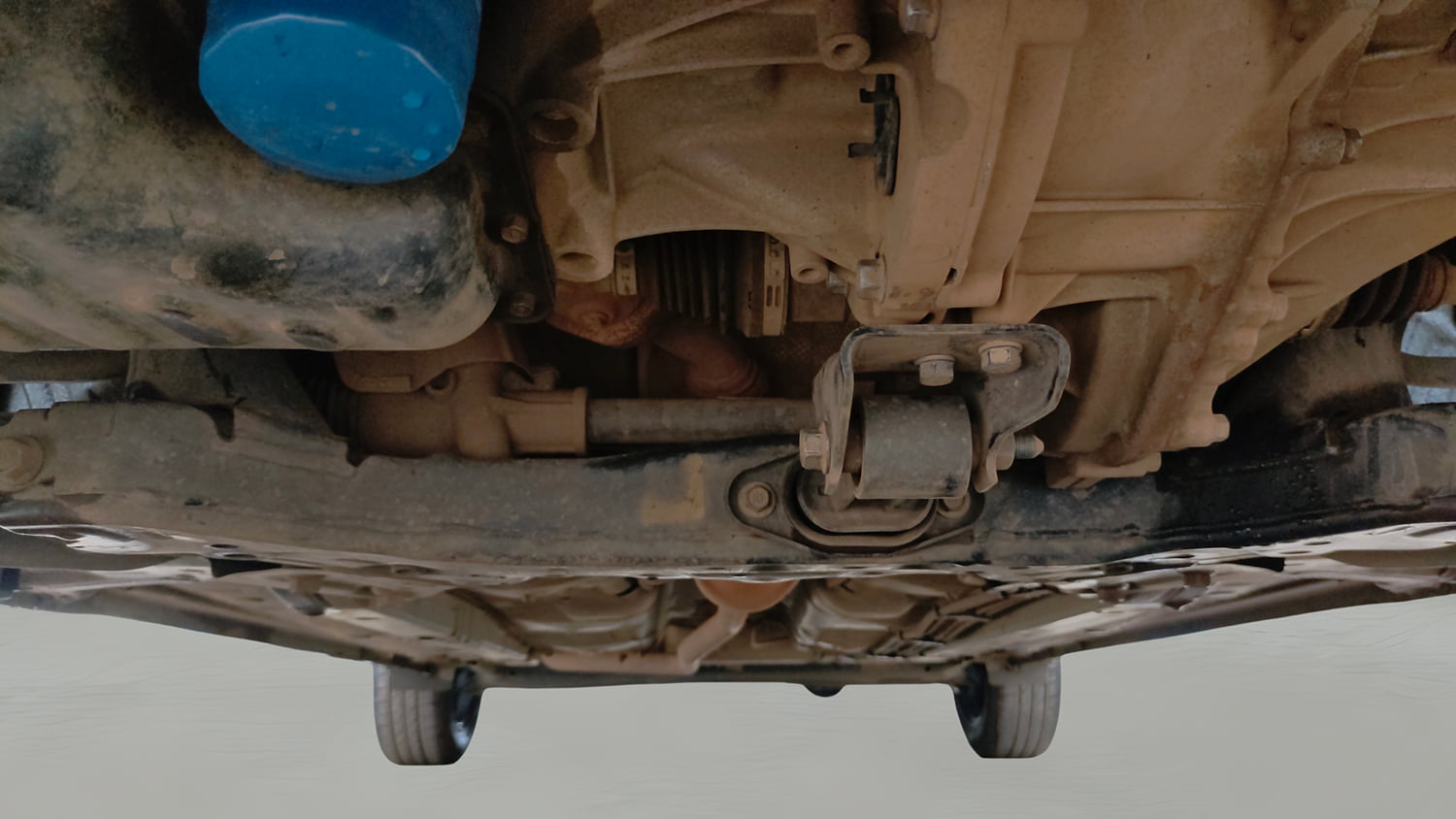 Used 2023 Hyundai Exter SX (O) 1.2 MT Petrol Manual extra FRONT LEFT UNDERBODY VIEW