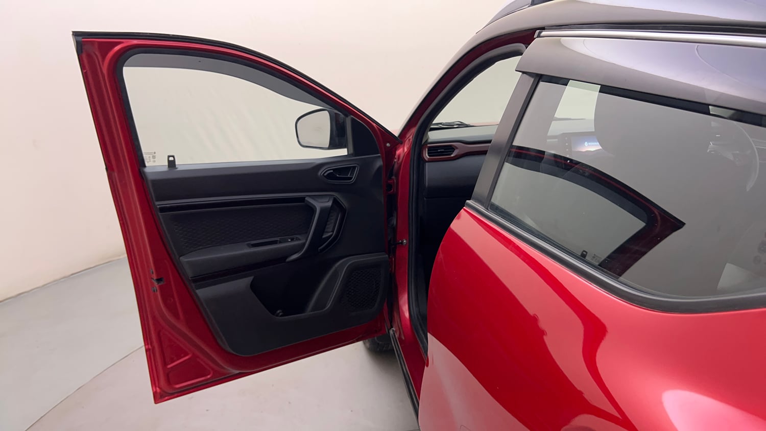 Used 2023 Renault Kiger RXZ AMT Dual Tone Petrol Automatic interior LEFT FRONT DOOR OPEN VIEW