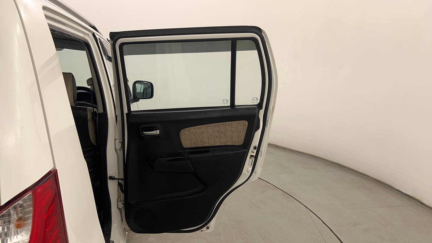 Used 2017 Maruti Suzuki Wagon R Vxi (ABS-Airbag) Petrol Manual interior RIGHT REAR DOOR OPEN VIEW