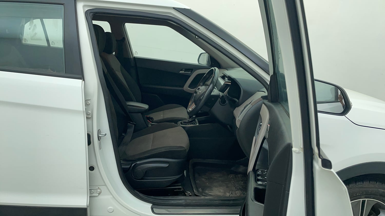 Used 2016 Hyundai Creta 1.6 SX Plus AT Petrol Petrol Automatic interior RIGHT SIDE FRONT DOOR CABIN VIEW