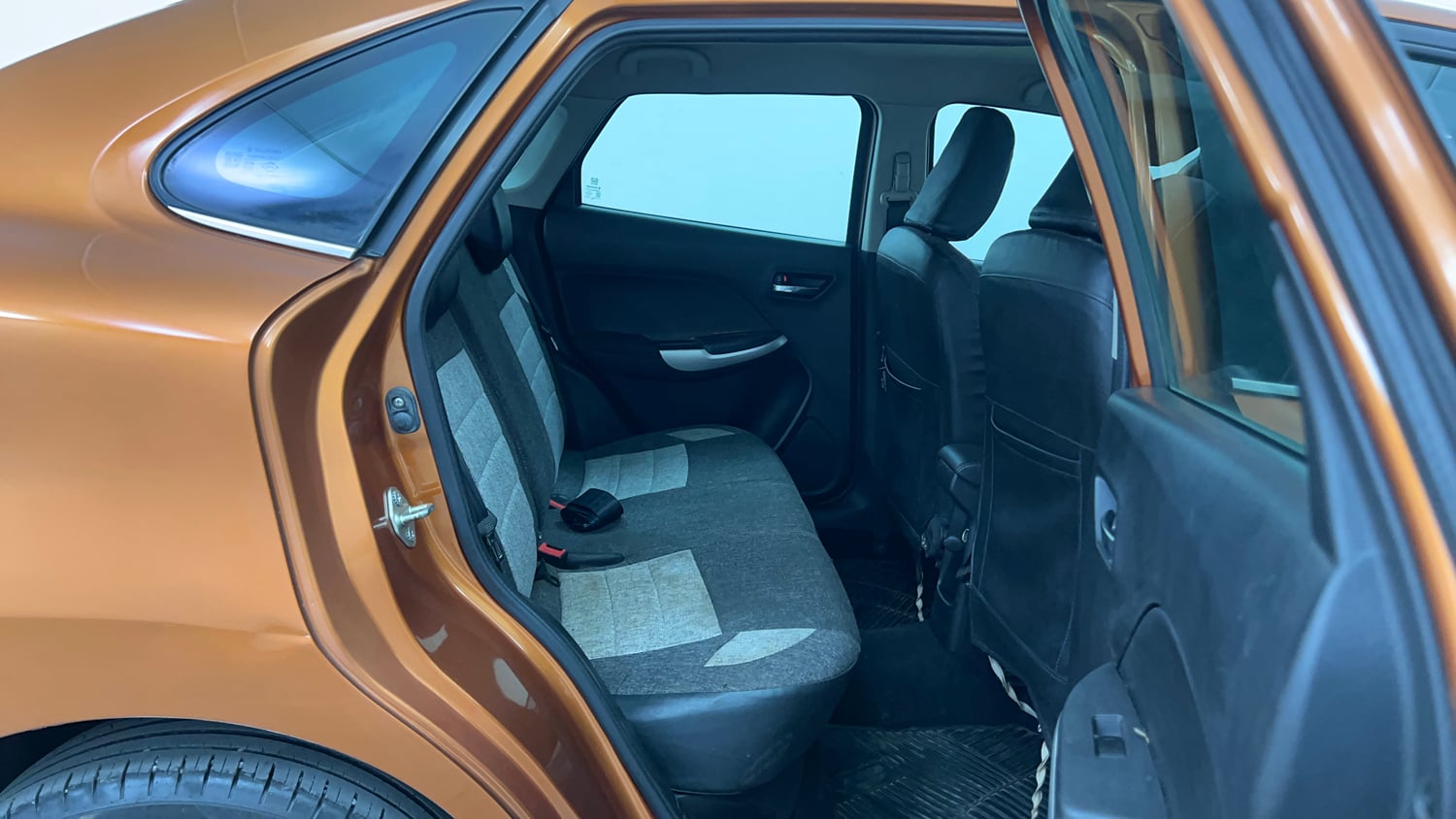 Used 2016 Maruti Suzuki Baleno Zeta 1.2 Petrol Manual interior RIGHT SIDE REAR DOOR CABIN VIEW