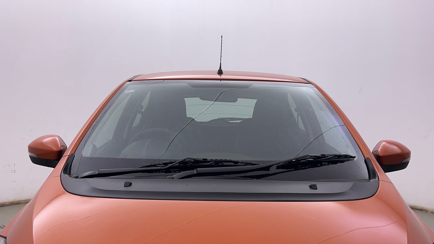 Used 2019 Tata Tiago Revotron XZ Plus Petrol Manual exterior FRONT WINDSHIELD VIEW