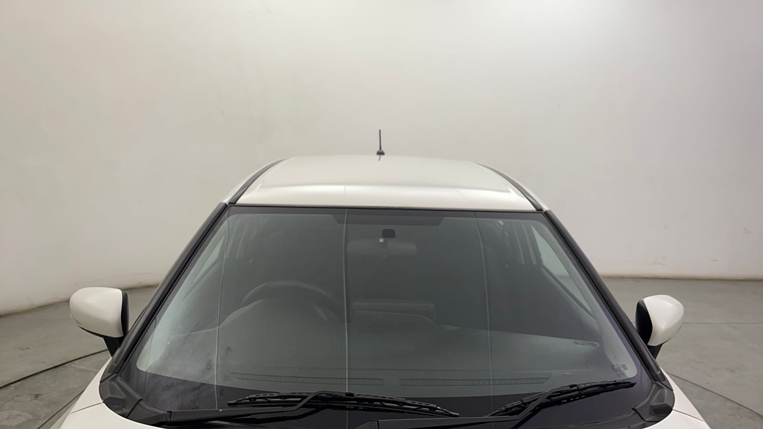 Used 2023 Maruti Suzuki Baleno Zeta AGS Petrol Automatic exterior FRONT WINDSHIELD VIEW