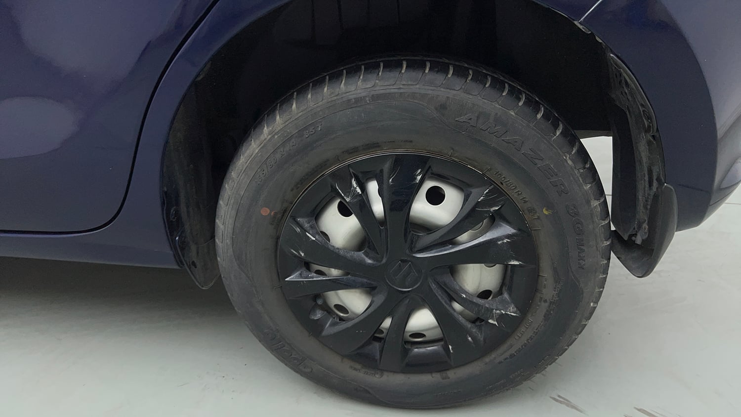 Used 2019 Maruti Suzuki Swift LXi Petrol Manual tyres LEFT REAR TYRE RIM VIEW